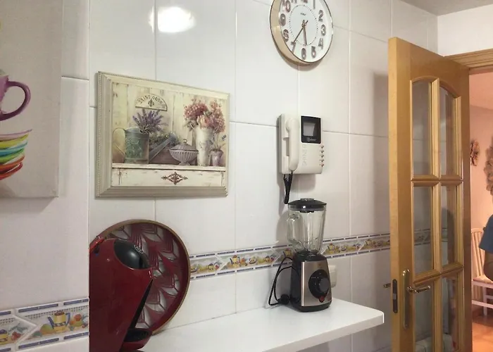 Hyp - Xanela Da Lua * Sanxenxo